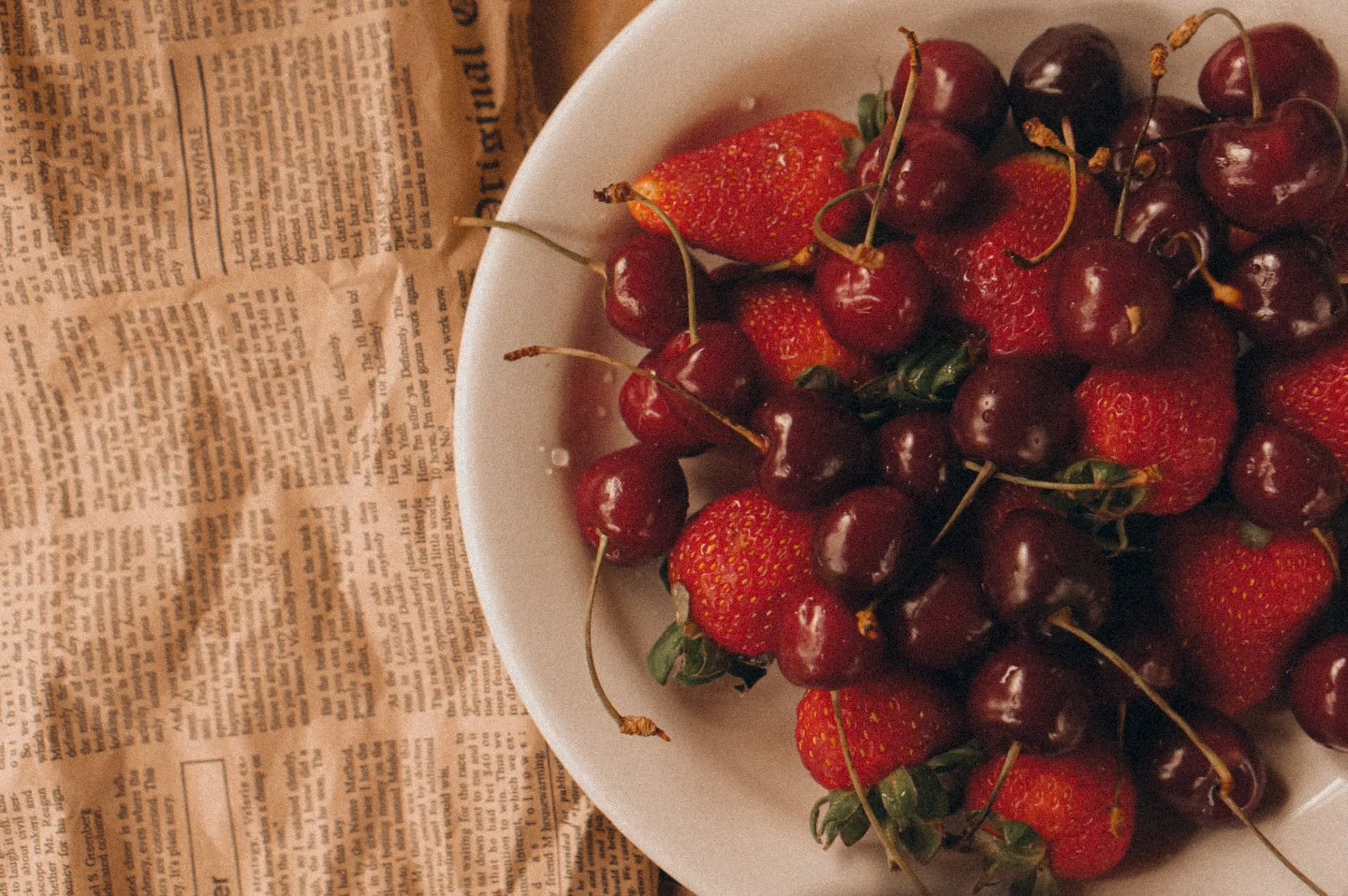 توت فرنگی و گیلاس میوه های مناسب افراد دیابتی