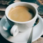 5 دلیل برای جایگزینی قهوه با چای در صبح