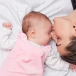 چرا نوزادان خوشبو هستند، درحالی‌که نوجوانان بوی گند می‌دهند؟