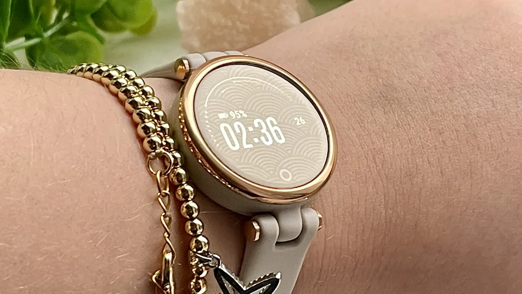ساعت هوشمند Garmin Lily 
